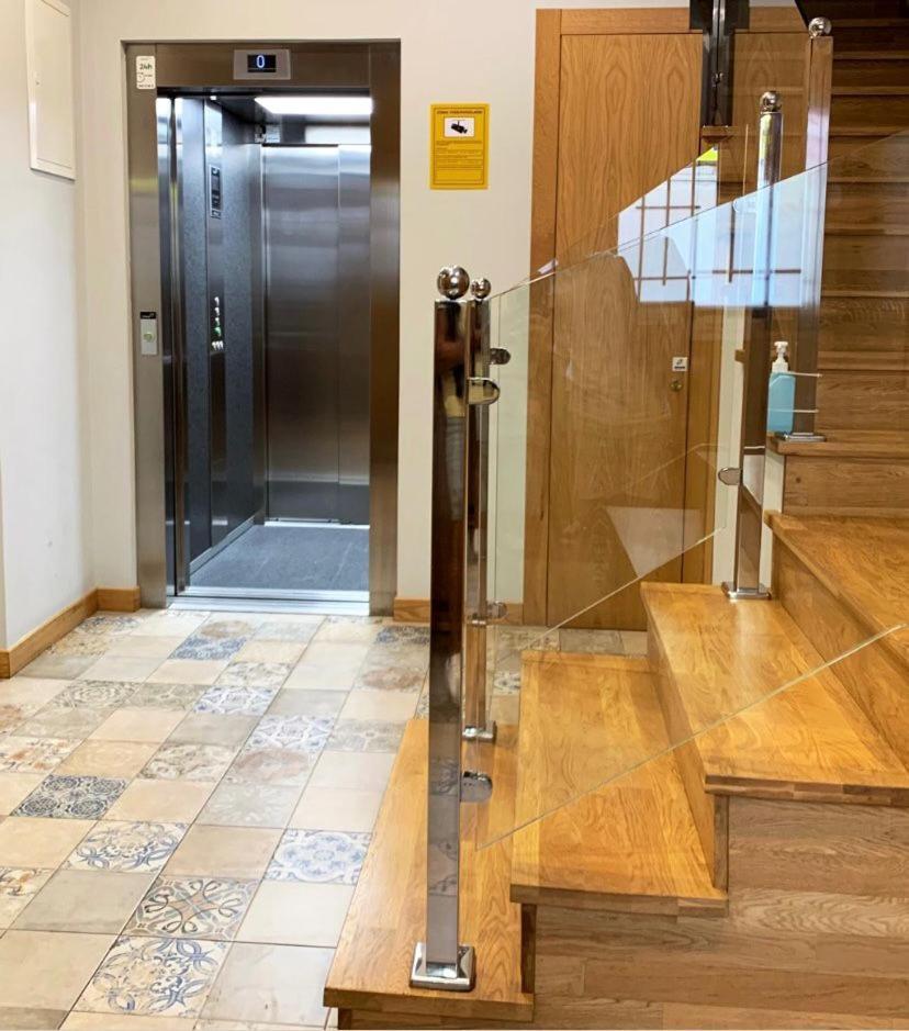 Apartamento Gran Terraza, Vivienda Unica! Muy Centrica Torrelavega Exterior foto